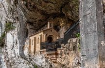 Excursion to the Lakes and Covadonga from Cangas de Onís