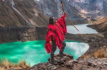 6 days in Huayhuash Mini Trek Siula Grande Mountain