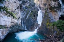 Banff National Park and Columbia Icefield 2 Day Tour from Calgary