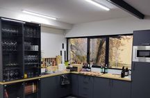 Wine Tasting With Sommelier: Bulgarian Wine Grape Varieties 
