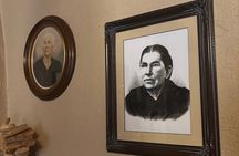  A Food and Art Walking Tour through Old Town ABQ