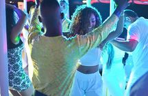 Fiesta Blanca in Cartagena Bay with Dinner Buffet and Open Bar