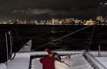 Waikiki Beach Catamaran Friday Night Fireworks Tour