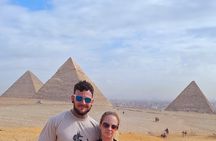 2-Day Private Pyramids and Cairo Highlights