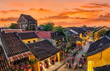 Private HoiAn Ancient Town Night Market Street food tour by Night