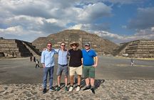 Teotihuacan and Basilica Guadalupe Private Car Tour