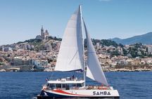 The Day Meal in Catamaran Calanques of Marseille Old Port