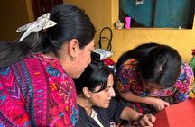 San Antonio Aguascalientes Weaving Tour from Antigua