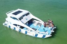 Private Party Boat at Coast of Punta Cana and Bávaro