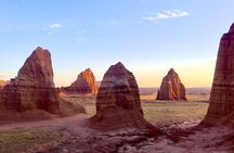  Capitol Reef Half Day Temples of the Sun and Moon (Shared Tour)