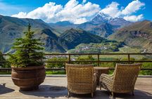 Tbilisi: 2-Day Tour to Gudauri and Kazbegi