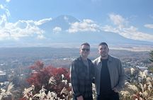 Private Fuji Full-day Tour with Hotel Pickup and Japanese guide