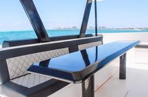 Private Atomic Catamaran Tour to Isla Mujeres 