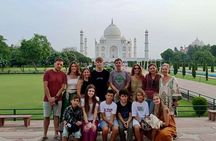 Taj Mahal Luxury Tour From Delhi by First Class Train Tickets