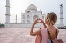Taj Mahal Sunrise Tour from Delhi – Skip the Line All Inclusive