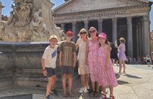 Kid-friendly Treasure Hunt for Families around the Trevi Fountain