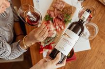 Wine and Specialties in Tuscany with Small Artisan Producer