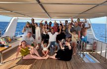 Luxury Boat Snorkeling VIP Trip 