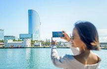 Barcelona 360 Tour: Flying, Sailing & Old Town Walking Tour 