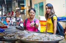 Bang Rak Backstreets: Local Bites & Culture Walking Tour