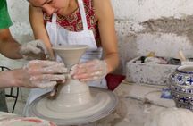 Fes Experience mosaique and potrie