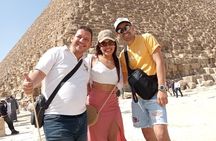  Private tour Giza Pyramids&egyptian Museum&khan khalili bazaar 