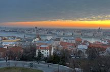 Budapest Sunrise Tour in a Vintage Russian Jeep
