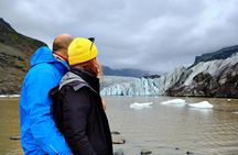 Private South Coast Tour: A Journey to Iceland’s Stunning Shore