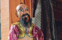 "Supporting Slum Artists: Guided Walking Tour"