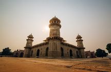Explore Agra from Delhi by Car