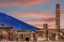 Pompeii and Free Stop Tour in Naples