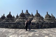 Yogyakarta: Borobudur 5-hour Tour with Climb up and Transfers
