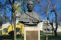 Tirana Small-Group Walking Tour with Local Treat (Max 6)