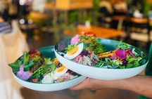 Oslo: Norwegian Food Tour & Hidden Gems City Walk