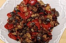 Traditional cuisine in Home Restaurant in Syracuse