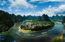 1-Day Guilin Tour to Reed Flute Cave, Bamboo Boat and Night Show