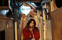 Tokyo Izakaya crawl (A tour of 2 izakayas, 1 bar, and a shrine)