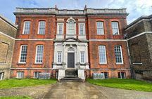 Private Bridgerton Walking Tour of Greenwich