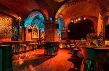 Speakeasy Bar Crawl, Drinking Games, Free Drinks & VIP Nightclub