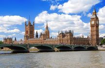 London’s Family-friendly Routemaster Bus Tour with Live Guide