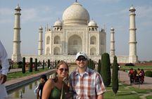 Taj Mahal & Agra Fort Day Tour from Delhi via Express Train