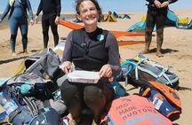Kitesurfing lessons in Essaouira in small groups – Fun and safety