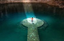 Chichén Itzá Tour, Suytun and Ik kil cenotes with Round Transfer