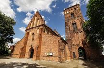 Marie Curie-Sklodowska: Warsaw Tour with Museum Tickets