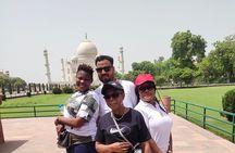 Private Taj Mahal and Agra Fort Day Tour from New Delhi 