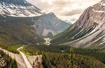 Experience the Columbia Icefield: storytelling Tour from Calgary