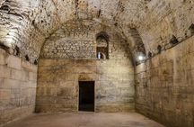 Split Diocletian's Palace & cellars Private Tour - Entrance incl.
