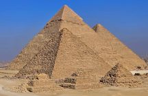  Private Tour in Giza Pyramids Sphinx and Valley Temple 