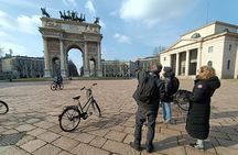 Milan: Electric Bicycle Tour Tourist Guide Live - 3 hours & half