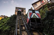 Valparaiso Guided Walking Tour with Lifts Included